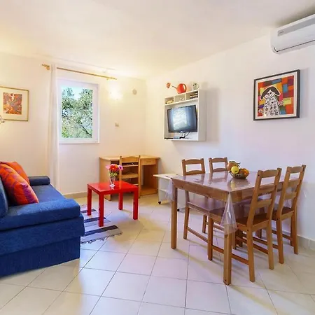 Lina - Cin10100f-cyd Apartment *